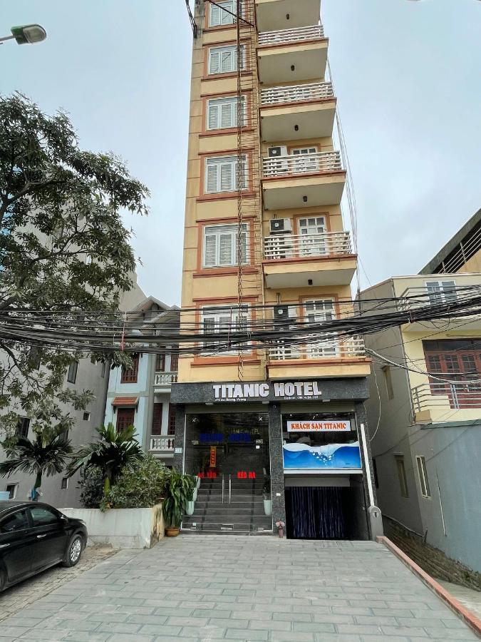 Titanic Hotel Hanoi Kültér fotó