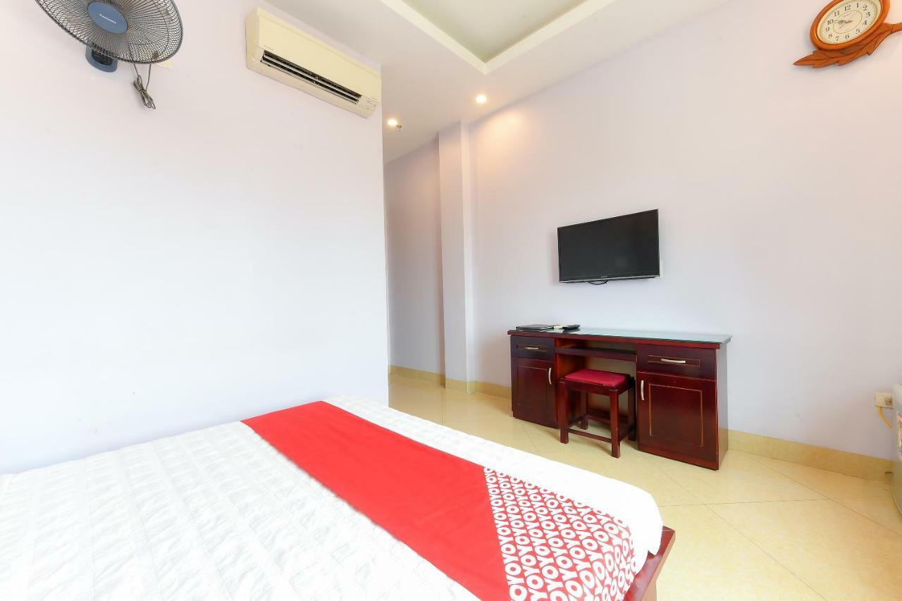 Titanic Hotel Hanoi Kültér fotó